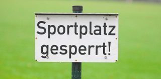 Fußball Feature
Platz gesperrt
BSV Ostbevern Beverstadion
Dezember 2017 Spiel- und Trainingsbetrieb auf längere Zeit ausgesetzt